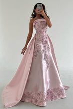 Load image into Gallery viewer, Elegant Pink A-Line Strapless Satin Party Dress with Appliques and Detachable Train
