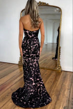 Load image into Gallery viewer, Gorgeous Black Mermaid Sweetheart Long Prom Dress with Appliques and Slit
