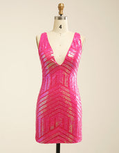 Load image into Gallery viewer, Sexy V-Neck Sequins Mesh Sleeveless Short Homecoming Dress
