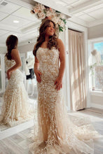 Load image into Gallery viewer, Mermaid Spaghetti Straps Champagne Long Prom Dress with Appliques
