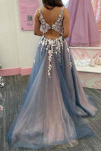 Load image into Gallery viewer, A-Line Keyhole Back Long Tulle Prom Dress with Appliques And Split
