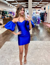 Load image into Gallery viewer, Royal Blue Bodycon Homecoming Dress with Puff Sleeves
