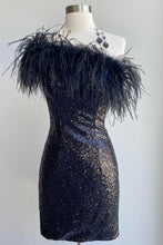 Load image into Gallery viewer, Black Bodycon Sequins Homecoming Dress With Feather
